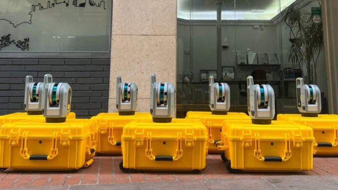 Trimble X9